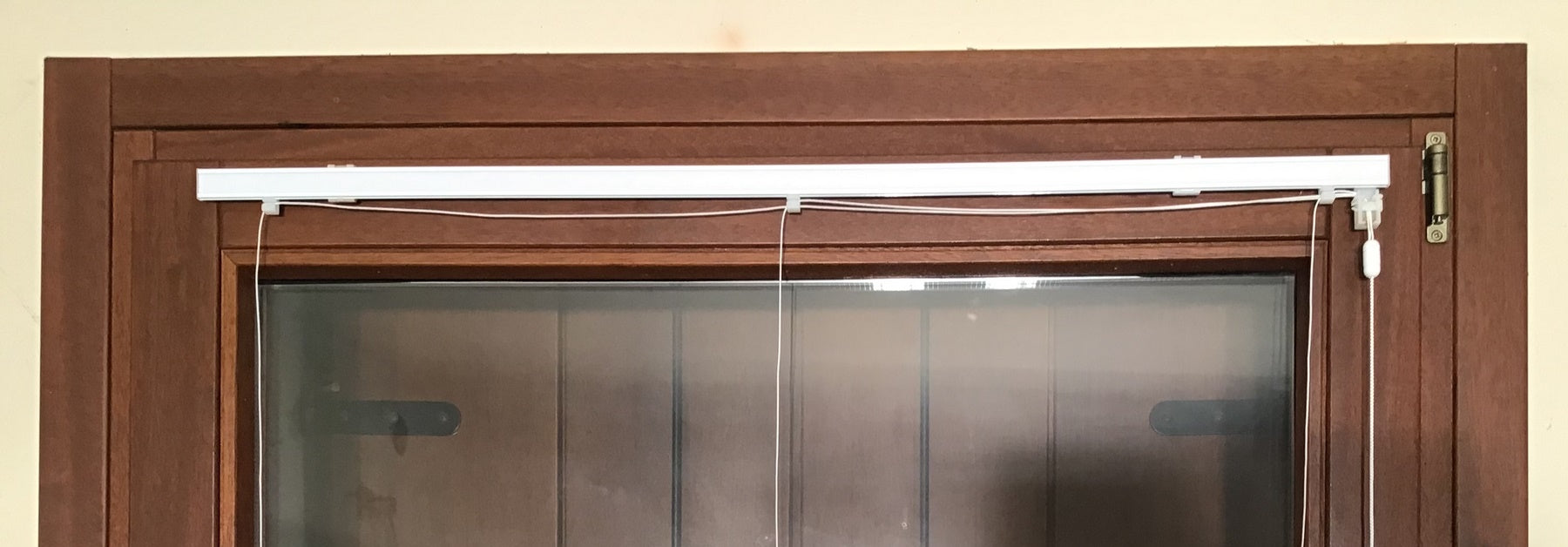 Binario completo per tende a pacchetto a vetro con supporti no foro - Art.100/A